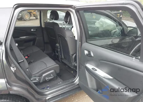 2016 Dodge Journey Sxt z USA, uszkodzony, nr VIN 3C4PDDBG8GT242049